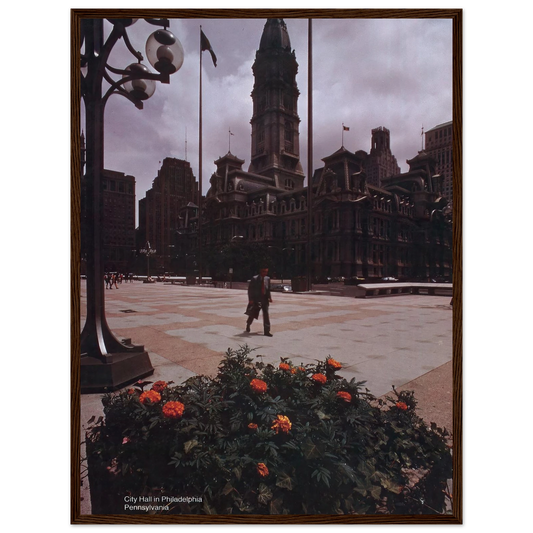 Scenically Yours, City Hall in Philadelphia, Pennsylvania Art Print | US Information Agency - Framed Poster - 30x40 cm / 12x16″ - Black frame