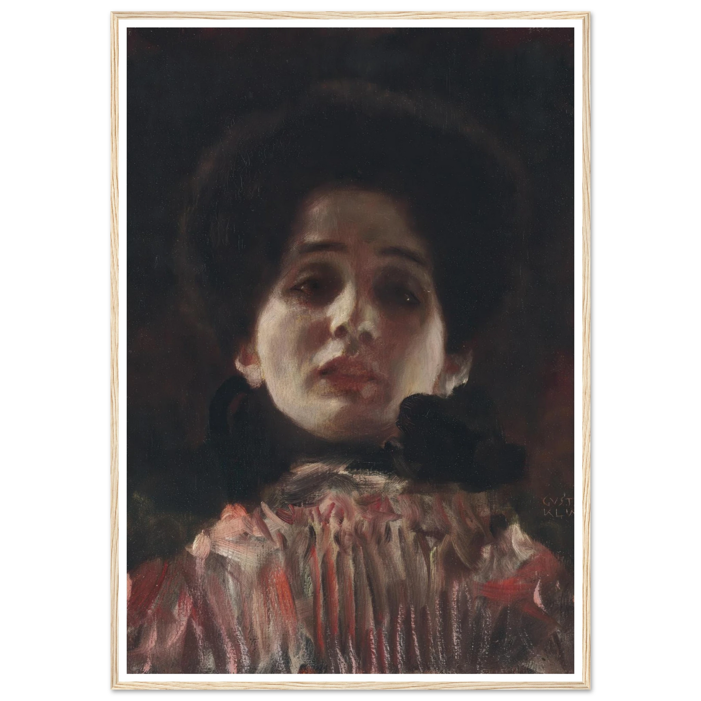 Dame en face mit plisiertem Kleid (circa 1898) Art Print | Gustav Klimt - Framed Poster - 30x40 cm / 12x16″ - Black frame