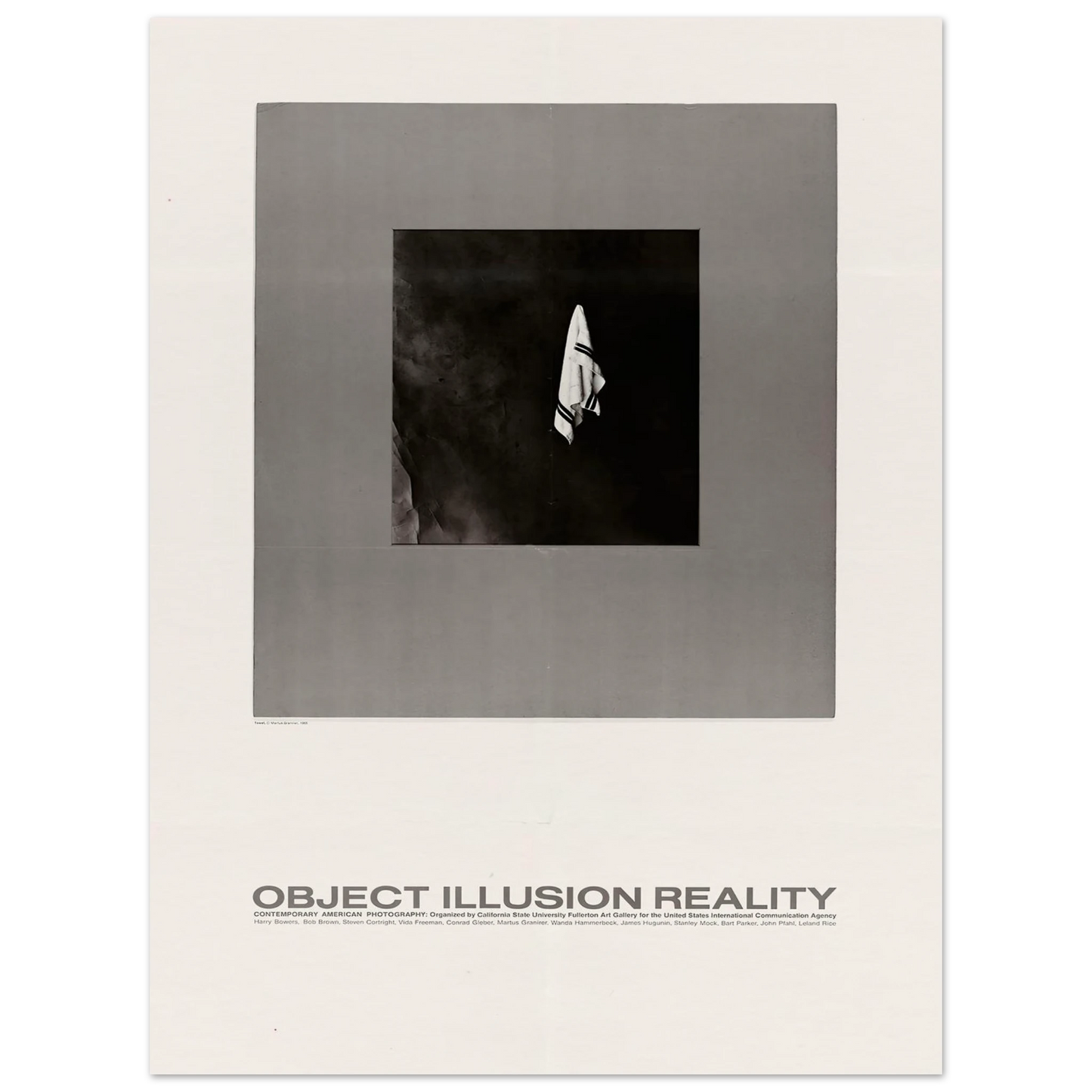 Object Illusion Reality Art Print | US Information Agency - Framed Poster - 30x40 cm / 12x16″ - Black frame