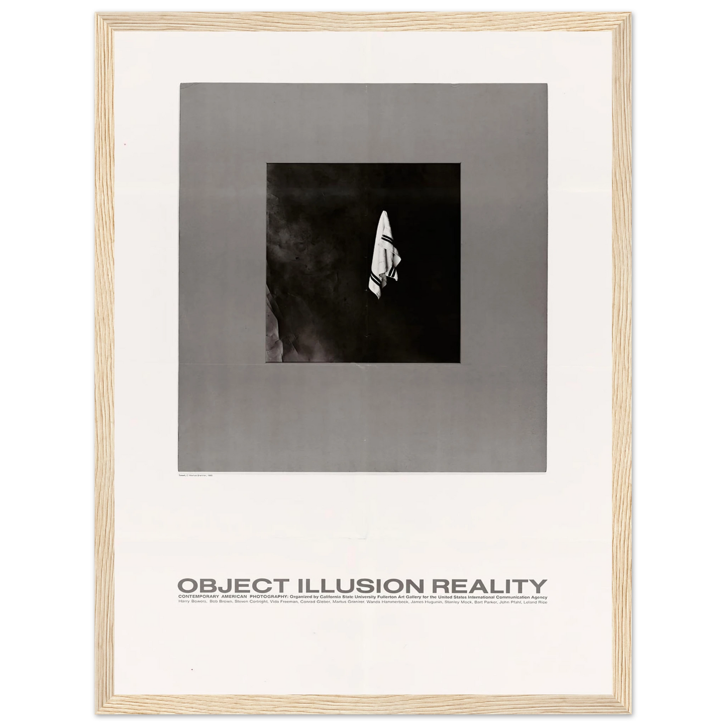 Object Illusion Reality Art Print | US Information Agency - Framed Poster - 30x40 cm / 12x16″ - Black frame