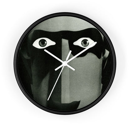 Sédosine Wall Clock | Laboratoires Licardy - White - Black Base - 10"