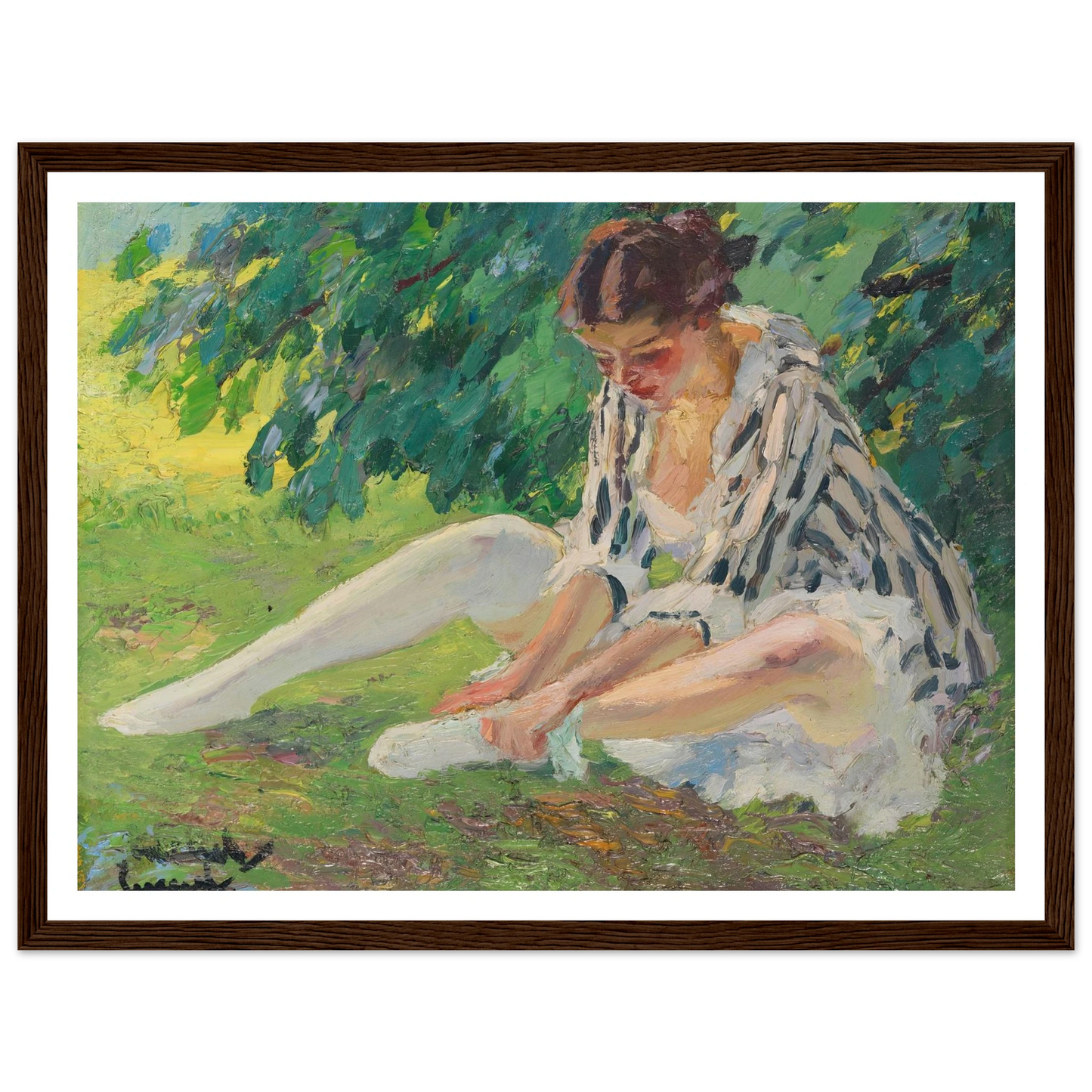 Undressing (sitting in the grass) (1910) Art Print | Edward Cucuel - Framed Poster - 30x40 cm / 12x16″ - Black frame